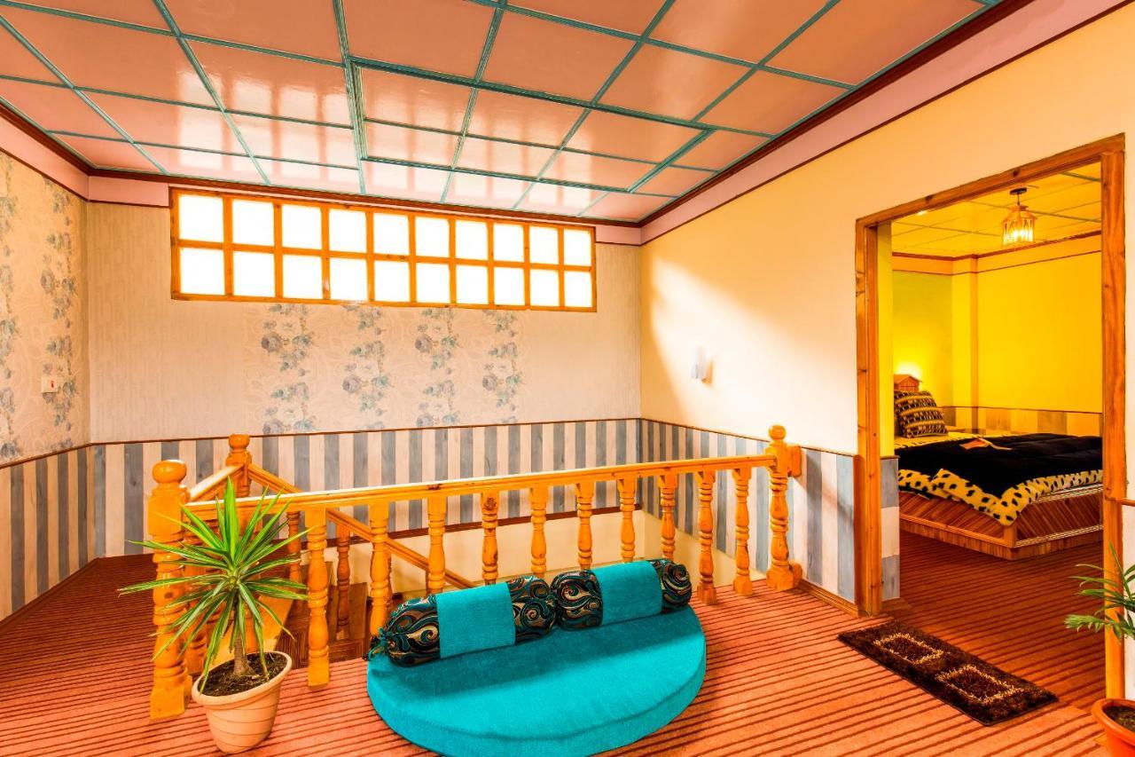 Zostel Homes Kotkhai Shimla Buitenkant foto